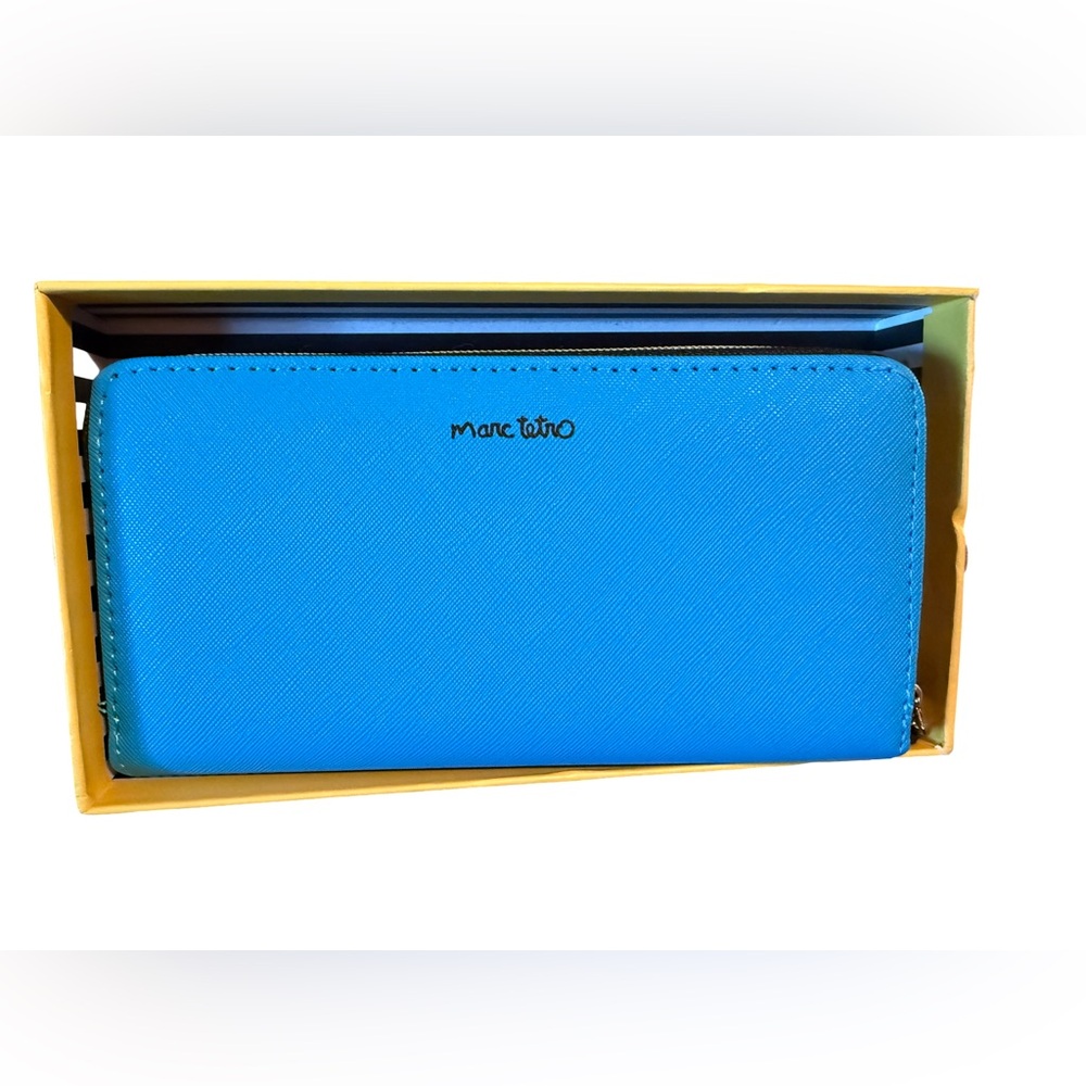 Marc Tetro NWT Vibrant Blue Wallet Featuring Cute Schnauzer Printed Dog (P208) - Picture 2 of 8